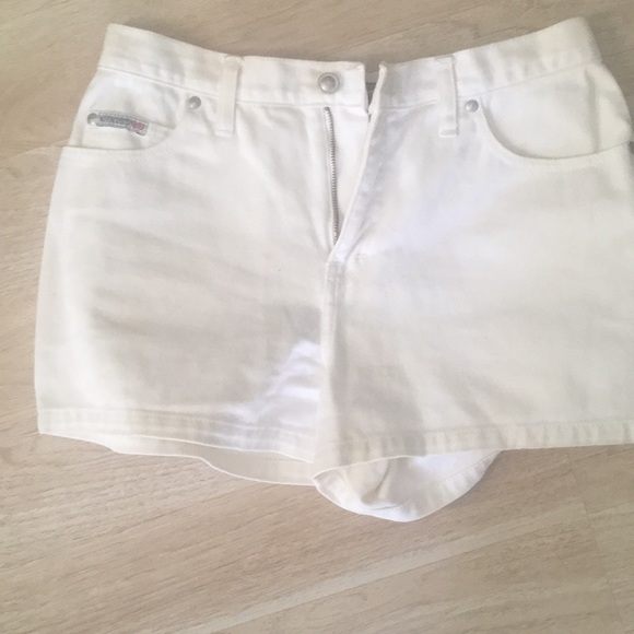 cute white jean shorts